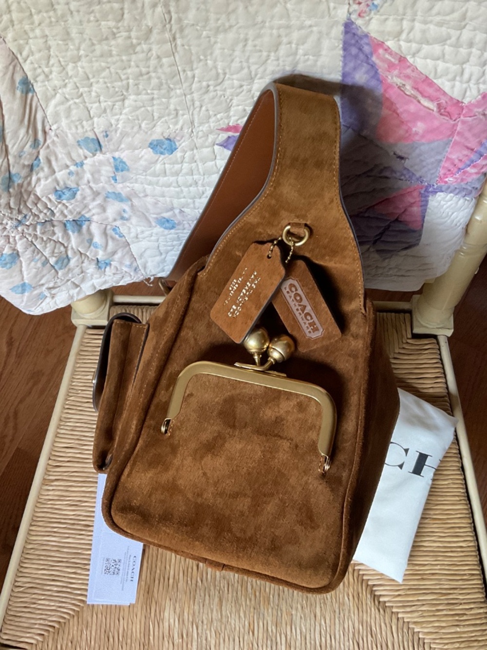 Coach Haversack Large in Suede - Picture 4 of 10